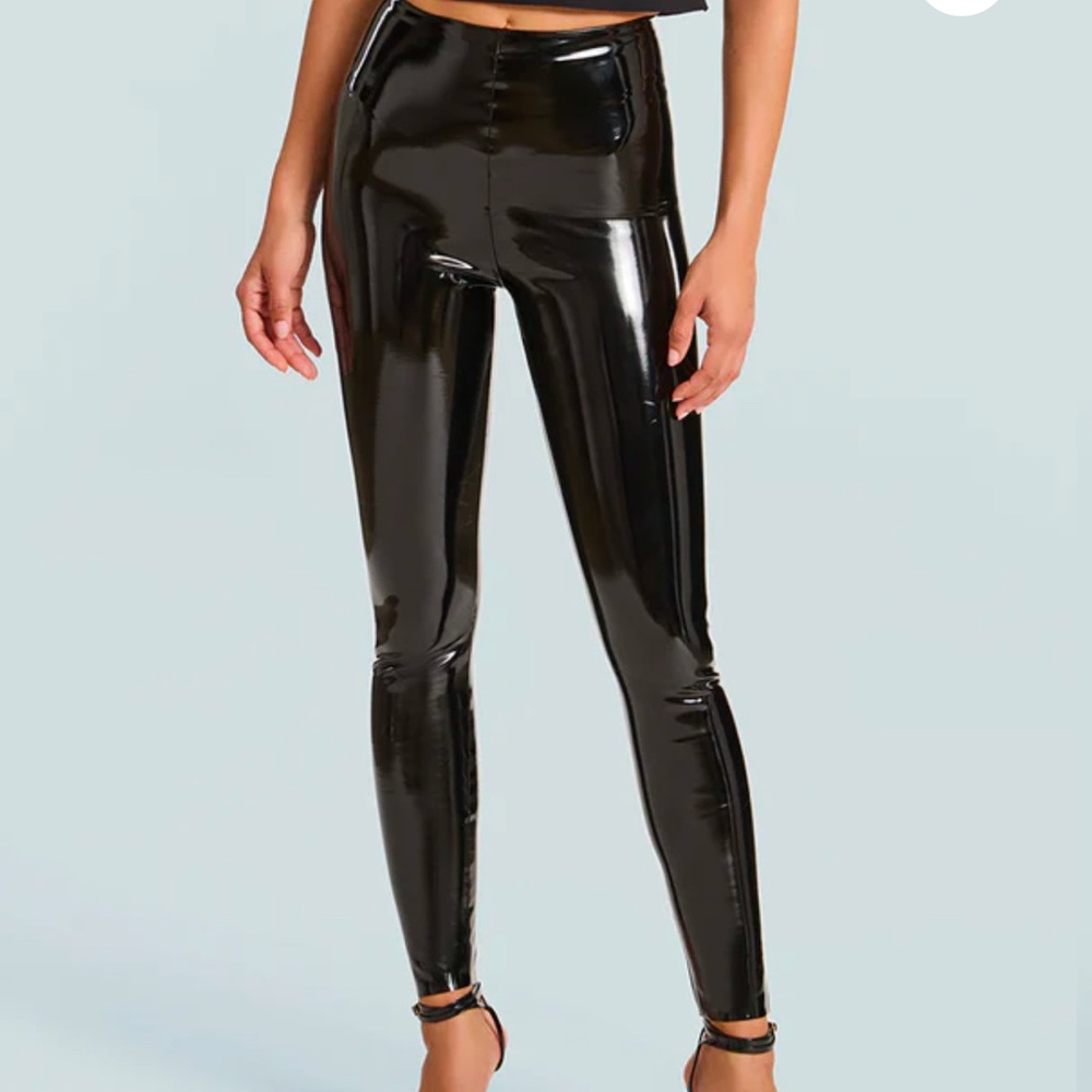 Shiny Black High-Waisted Leggings